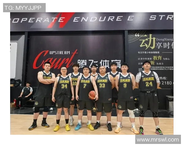 广东队与上海队激战正酣谁将赢得这场篮球巅峰对决